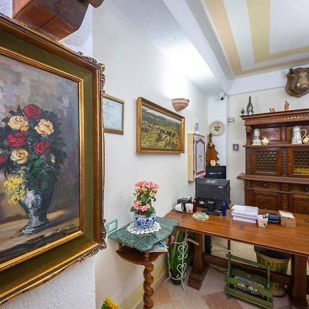Hotel "San Saena " Radhimë Eksteriør bilde