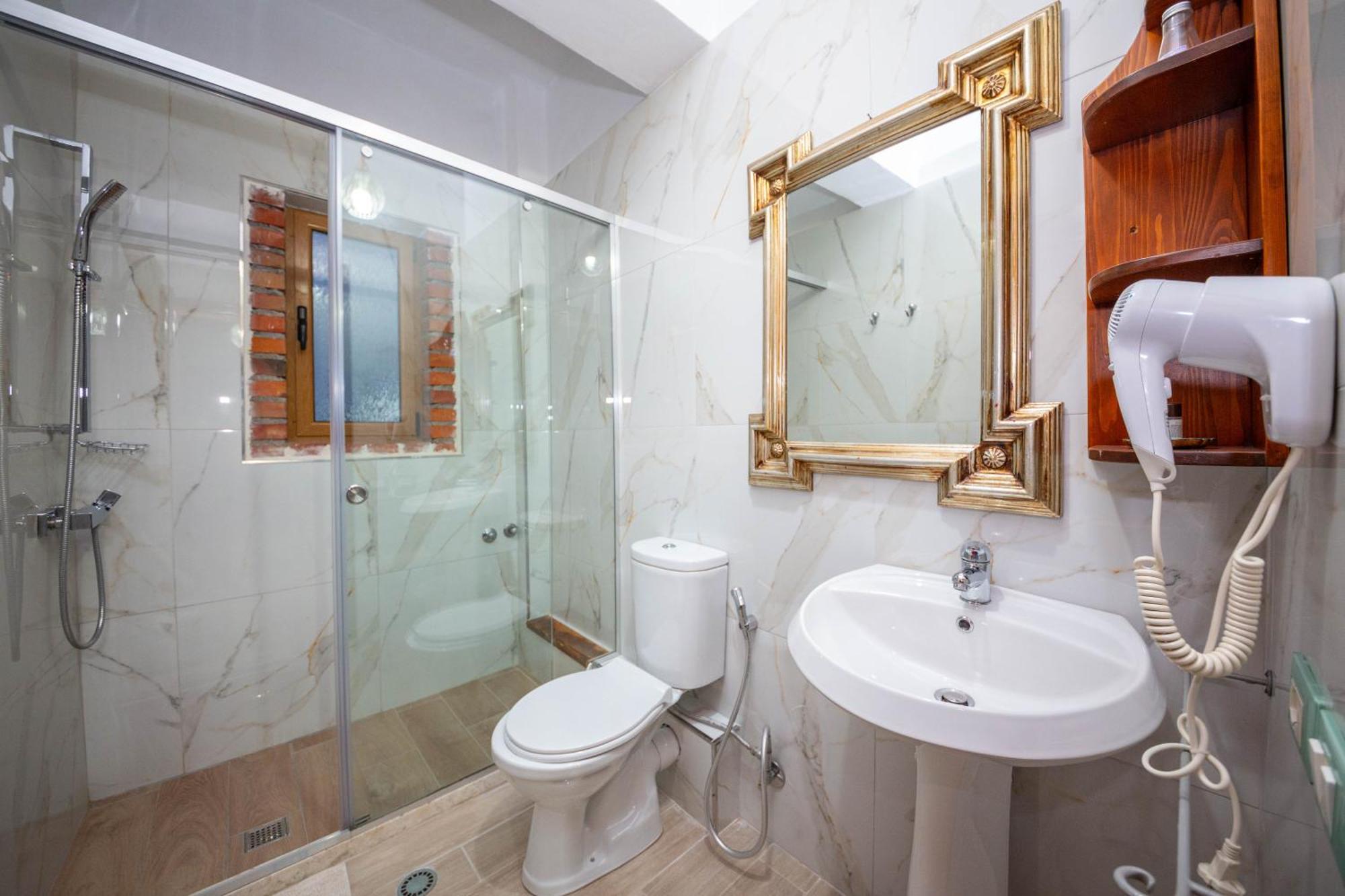 Hotel "San Saena " Radhimë Rom bilde