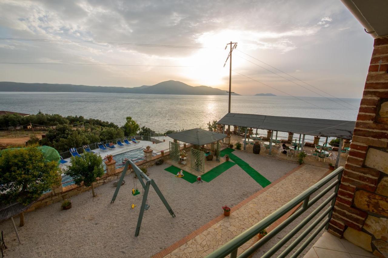 Hotel "San Saena " Radhimë Eksteriør bilde
